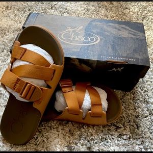 Chaco Sandals (chillos)